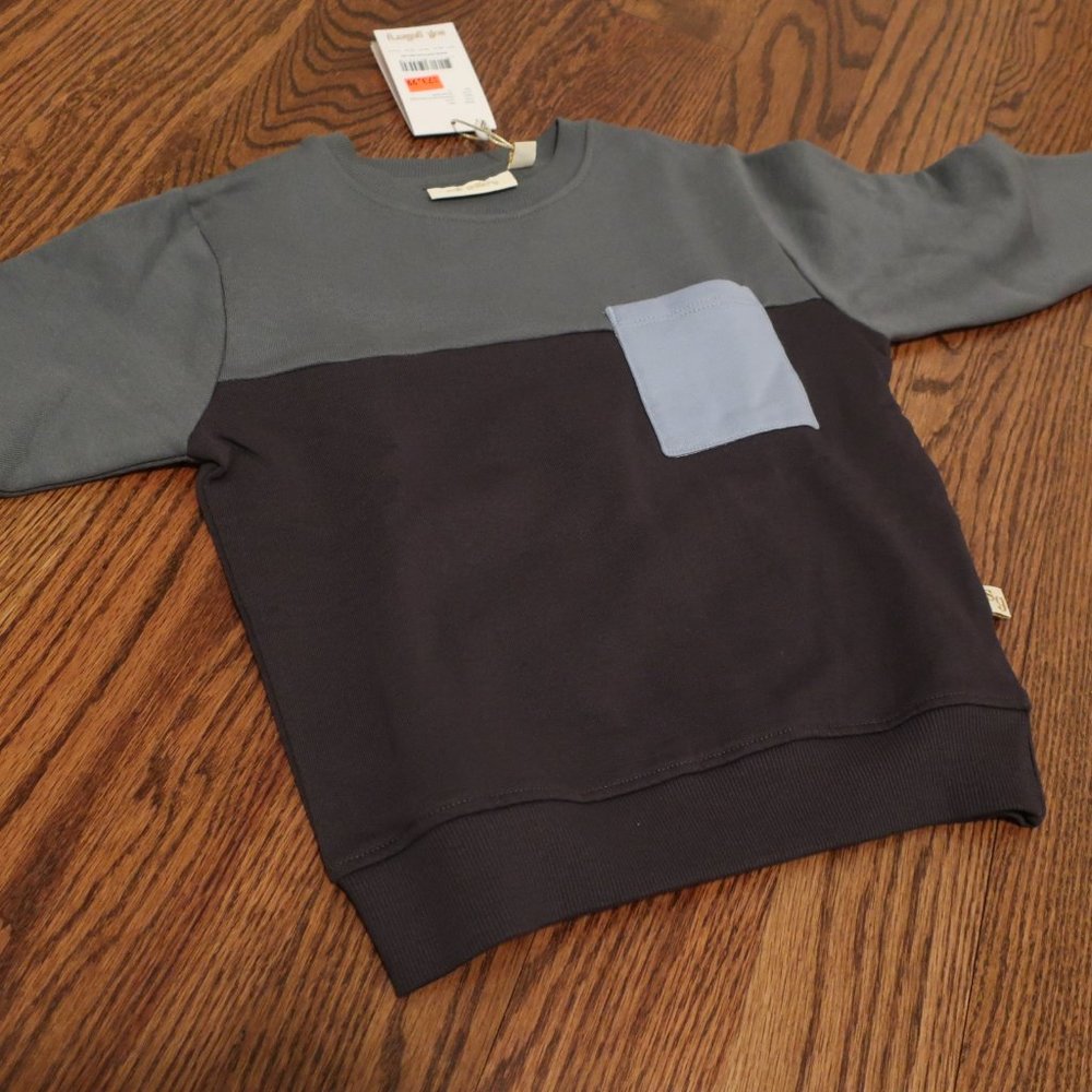 BNWT Fleece Lined Colorblock Top Size 5
